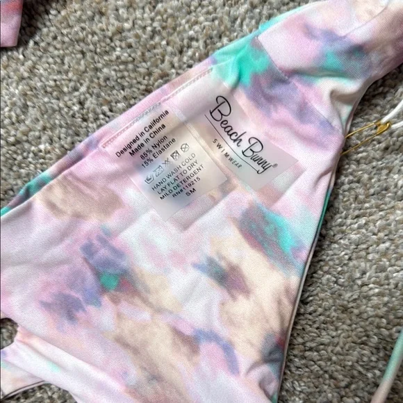 Beach Bunny Multicolor Pastel Gold Heart Chain Bikini Set - Picture 6 of 8